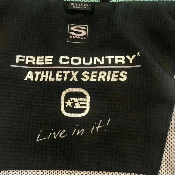 Free Country Athletx Series zippered front coat with hood. - Picture 7 of 10